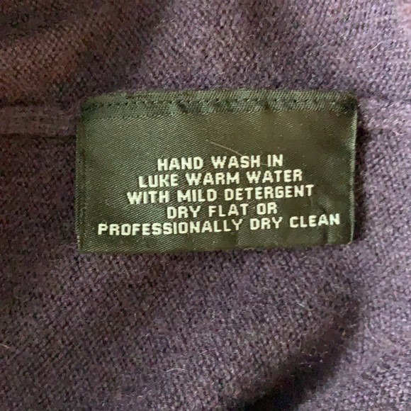 Sutton Studio 100% Cashmere V Neck Sweater M - Picture 8 of 8